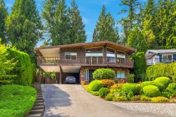 3773 Regent Avenue  North Vancouver, BC V7N 2C3