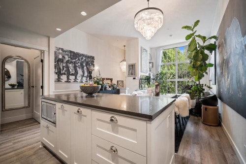 3431 Porter Street, Vancouver, BC 