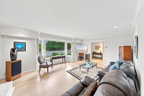 976 Corona Crescent, Coquitlam, BC 