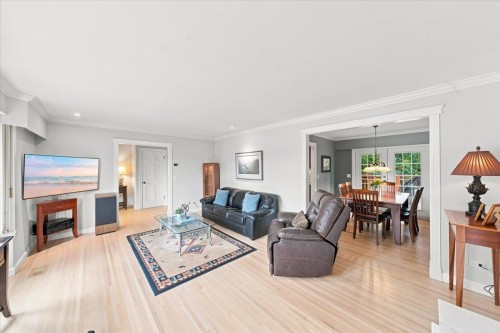 976 Corona Crescent, Coquitlam, BC 