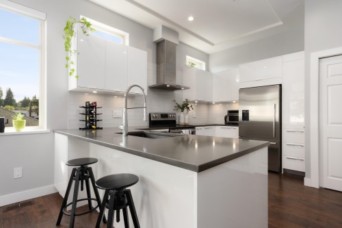1382 17Th Avenue E, Vancouver, BC 