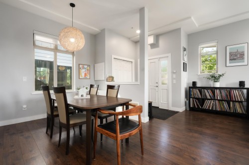 1382 17Th Avenue E, Vancouver, BC 