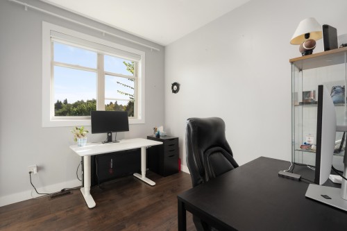 1382 17Th Avenue E, Vancouver, BC 