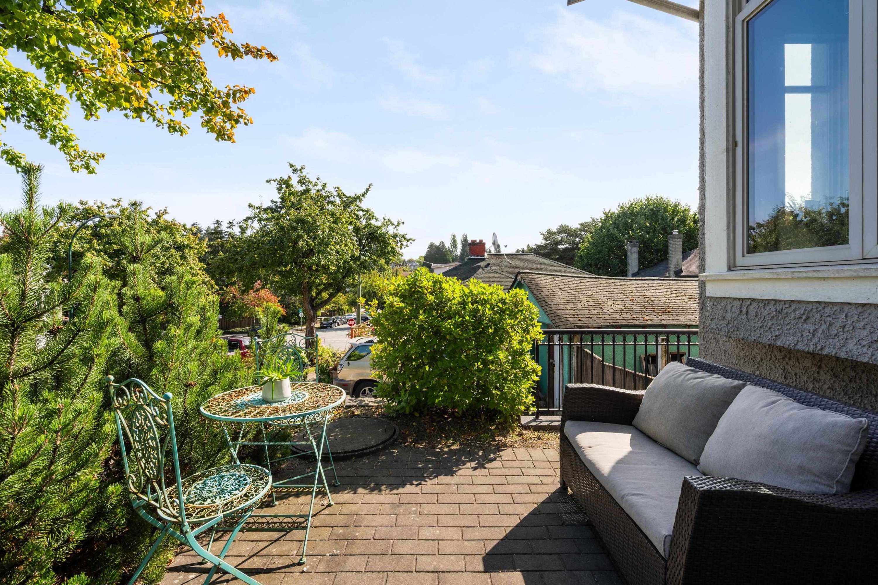 1382 17Th Avenue E, Vancouver, BC