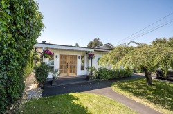 211 67 Street Delta, BC V4L 1M2