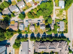 819 Sangster Place New Westminster, BC V3L 4L7