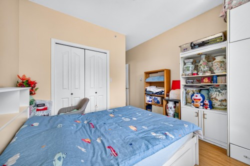 650 70Th Avenue W, Vancouver, BC 