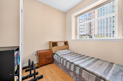 650 70Th Avenue W, Vancouver, BC 