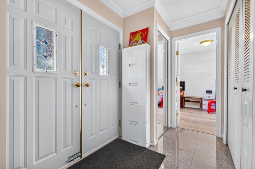 650 70Th Avenue W, Vancouver, BC 