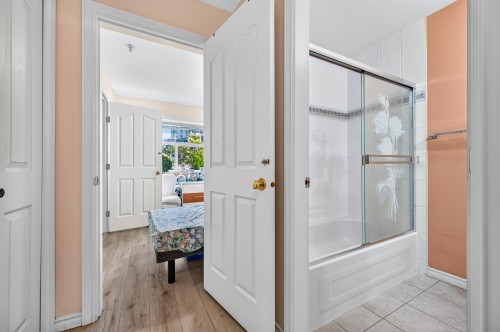650 70Th Avenue W, Vancouver, BC 
