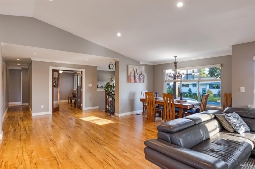 2245 Gale Avenue, Coquitlam, BC 