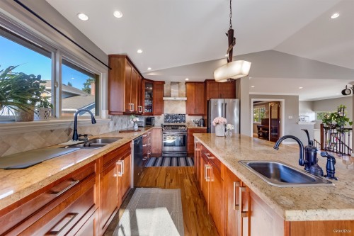 2245 Gale Avenue, Coquitlam, BC 