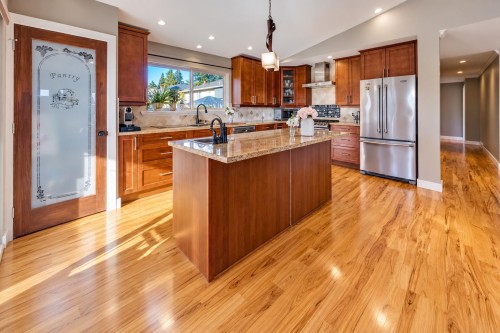 2245 Gale Avenue, Coquitlam, BC 