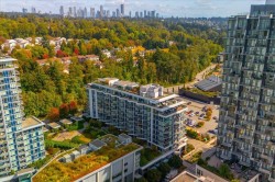 706-3557 Sawmill Crescent  Vancouver, BC V5S 0E2