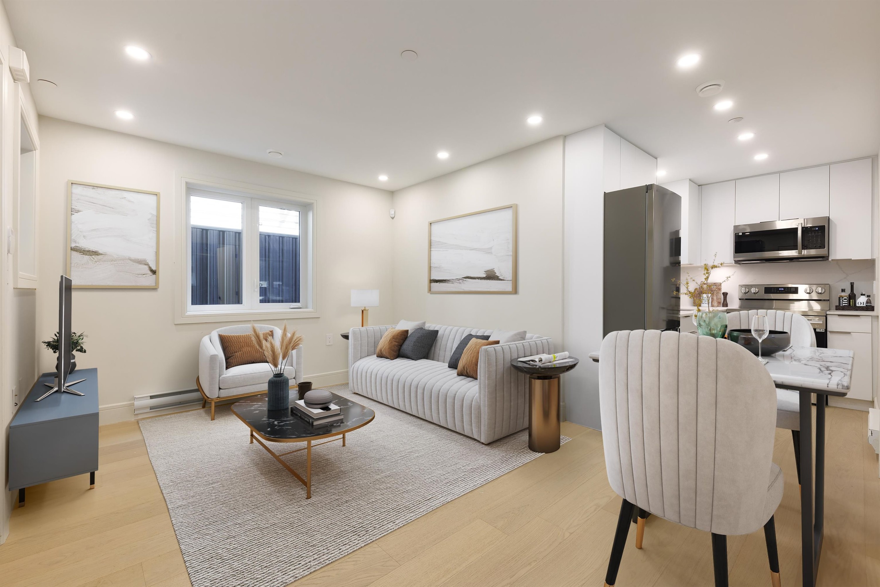 2066 1St Avenue E, Vancouver, BC