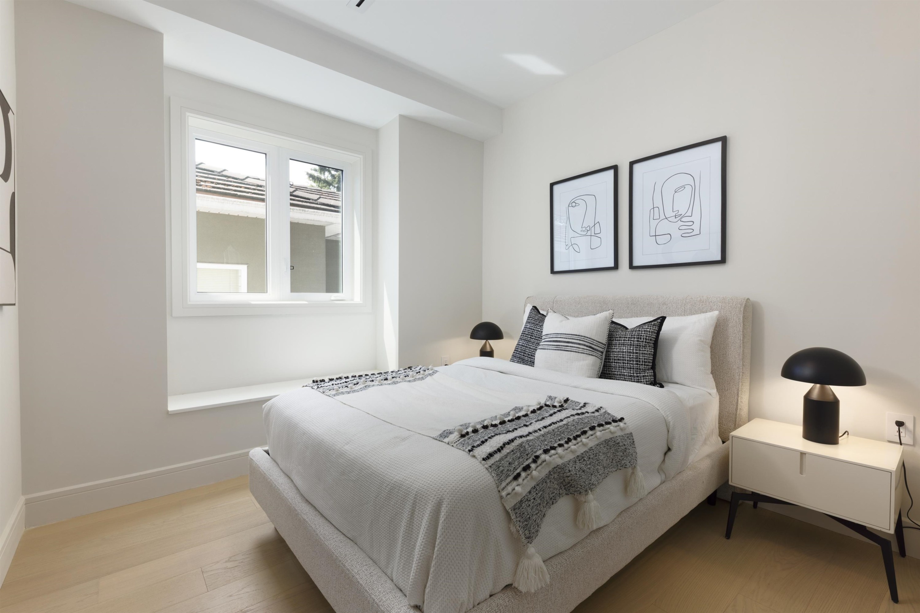 2068 1St Avenue E, Vancouver, BC