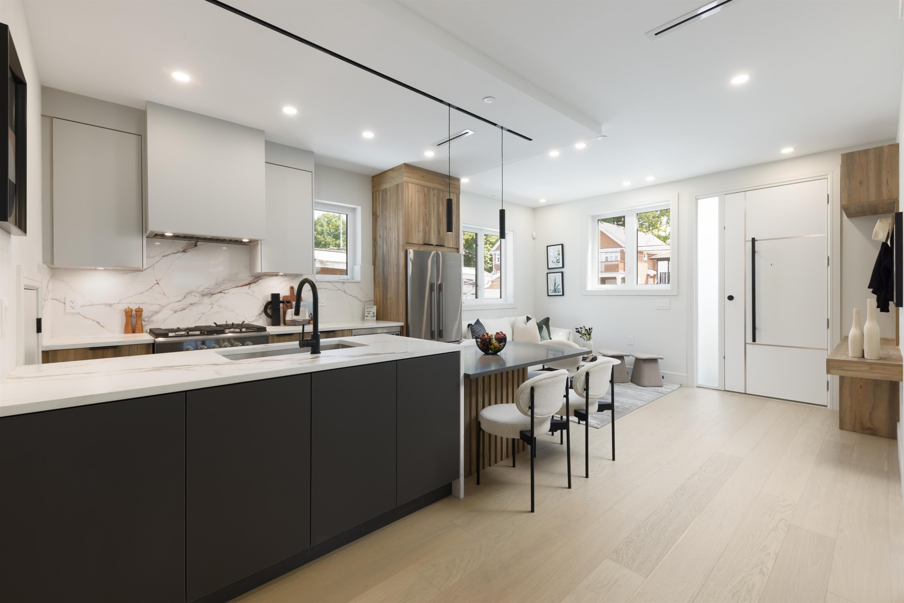 2068 1St Avenue E, Vancouver, BC