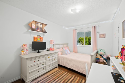 3336 Manning Crescent, North Vancouver, BC 