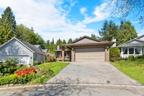 3336 Manning Crescent, North Vancouver, BC 