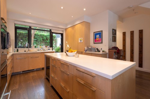 1088 7Th Avenue W, Vancouver, BC 
