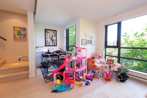 1088 7Th Avenue W, Vancouver, BC 