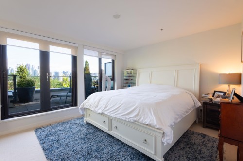 1088 7Th Avenue W, Vancouver, BC 