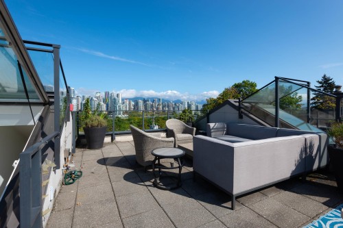 1088 7Th Avenue W, Vancouver, BC 