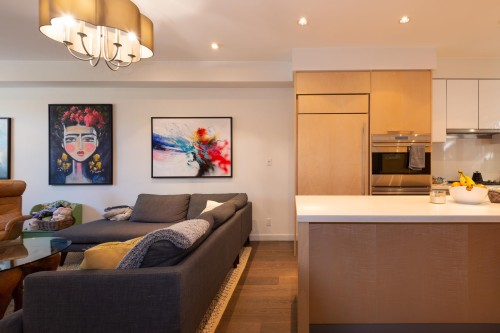 1088 7Th Avenue W, Vancouver, BC 