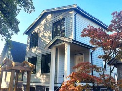3-1325 37th Avenue E Vancouver, BC V5W 1G6