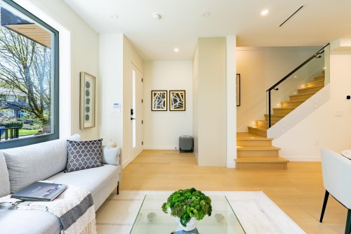 6577 Lime Street, Vancouver, BC 