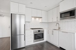 507-2435 Kingsway  Vancouver, BC V5R 5G8