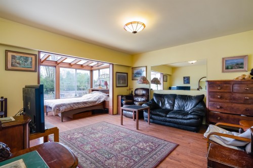 6822 Blenheim Street, Vancouver, BC 
