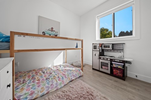 1131 23Rd Avenue E, Vancouver, BC 