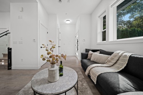 1131 23Rd Avenue E, Vancouver, BC 