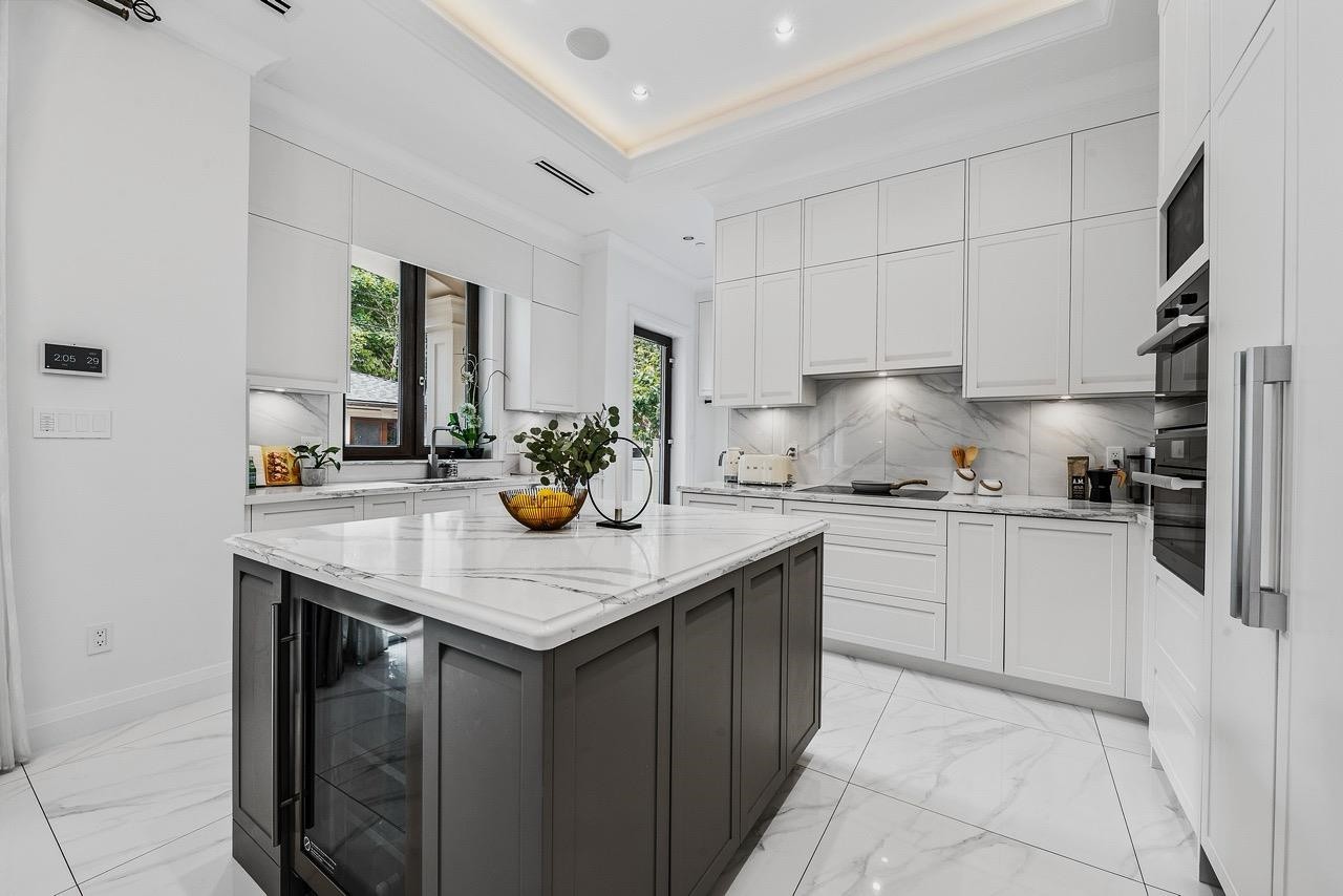 2867 44Th Avenue W, Vancouver, BC
