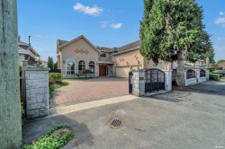 5180 Clifton Road  Richmond, BC V7C 3B9