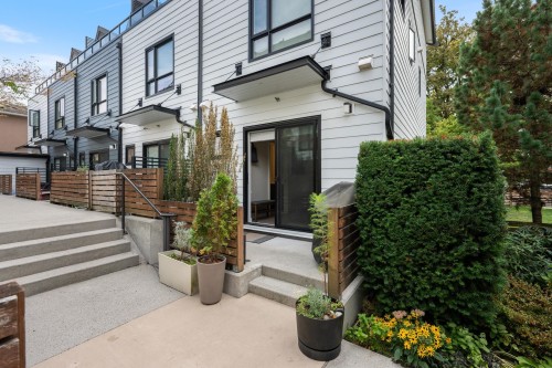 501 44Th Avenue E, Vancouver, BC 