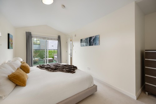 501 44Th Avenue E, Vancouver, BC 
