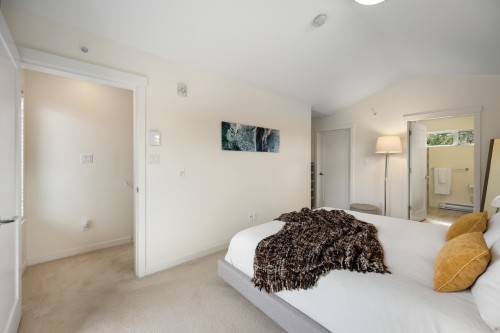 501 44Th Avenue E, Vancouver, BC 