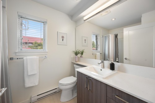 501 44Th Avenue E, Vancouver, BC 