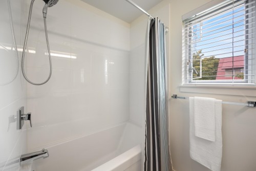 501 44Th Avenue E, Vancouver, BC 