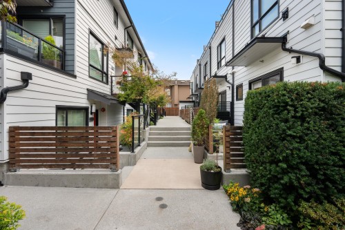 501 44Th Avenue E, Vancouver, BC 