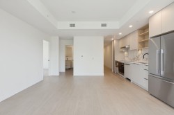 303-333 St. Davids Avenue  North Vancouver, BC V7L 3N7