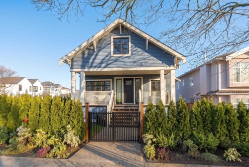1727 22Nd Avenue E, Vancouver, BC 