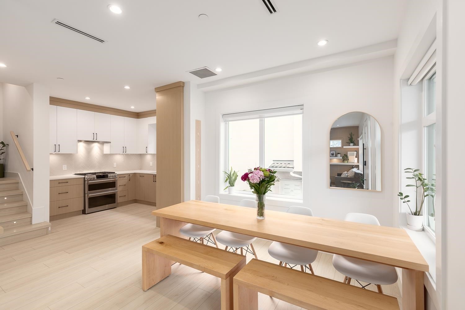 1727 22Nd Avenue E, Vancouver, BC