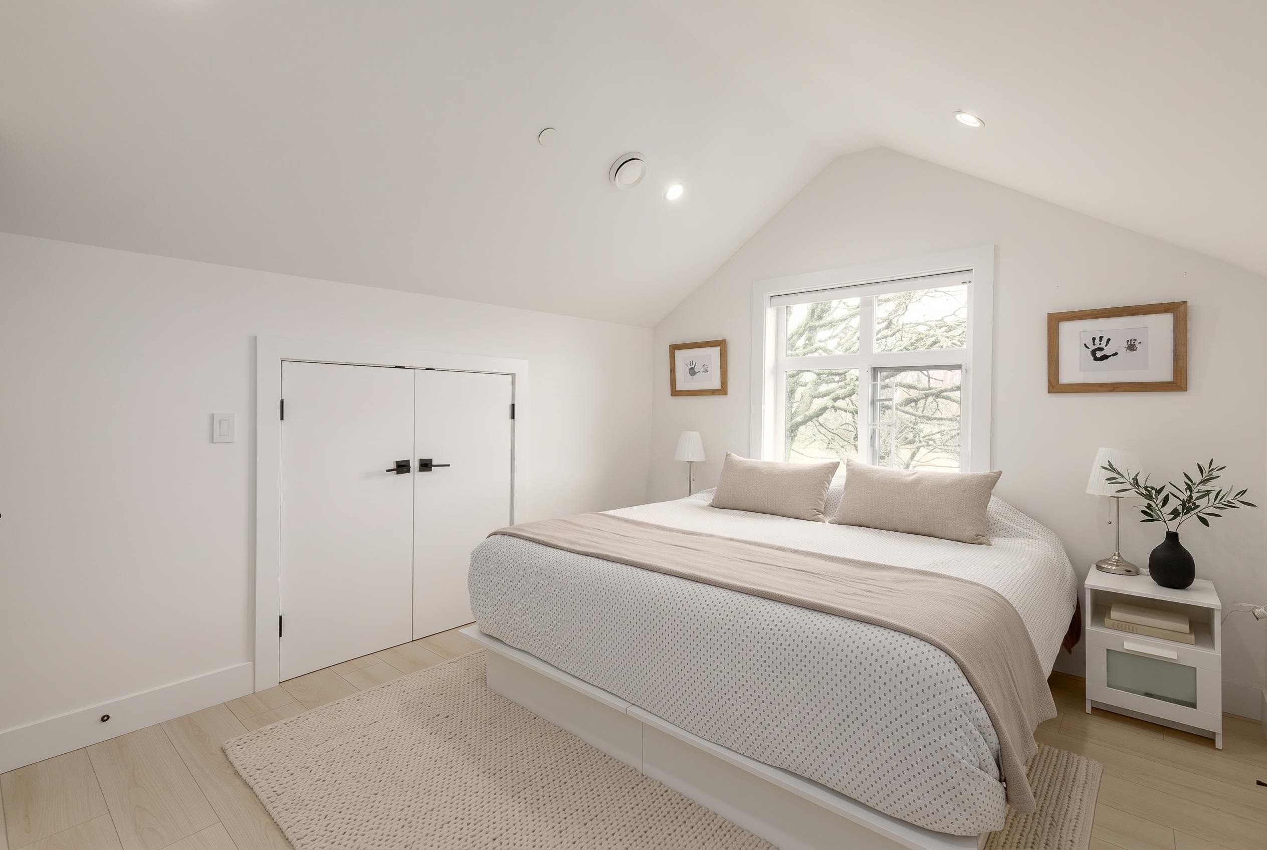 1727 22Nd Avenue E, Vancouver, BC