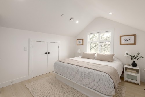 1727 22Nd Avenue E, Vancouver, BC 