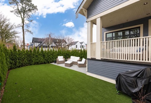1727 22Nd Avenue E, Vancouver, BC 