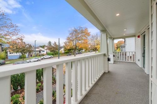 2528 Mcgill Street, Vancouver, BC 