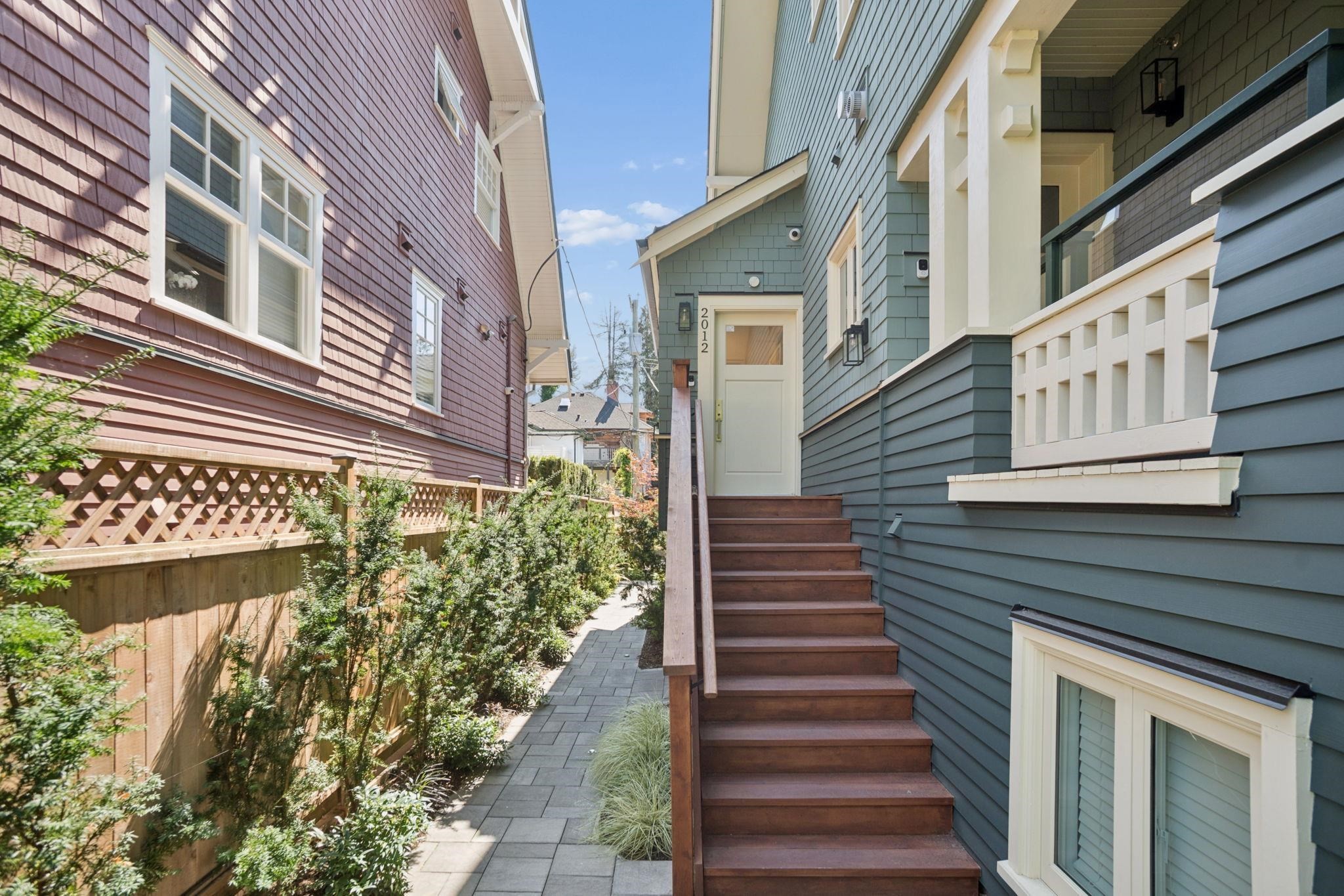 2012 15Th Avenue W, Vancouver, BC